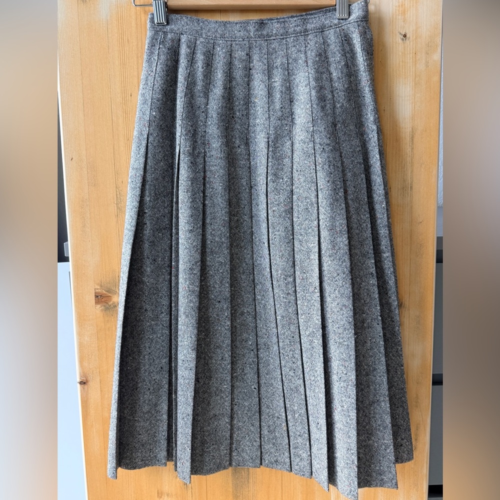 Vintage Pendleton Wool Pleated Skirt | Size 6 | Made in USA